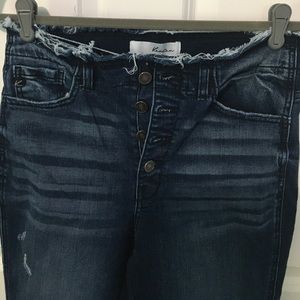 Kancan size 11/29 button fly jeans